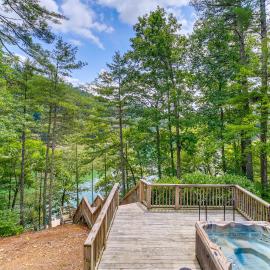 Lakefront Butler Home w/ Hot Tub & Fire Pit!, hotel in Butler