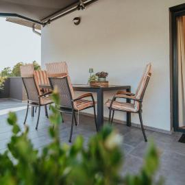 Apartman IV u centru Kutine.