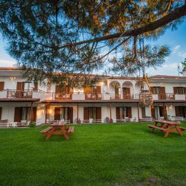 Maria Village, hotel a Vourvourou