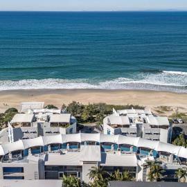 Rolling Surf Resort, hotell sihtkohas Caloundra