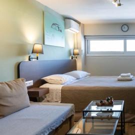 Pol's studio, Kalamata Mediterranean Apartments