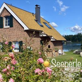 Ferienhaus Seeperle, hotel a Sternberg