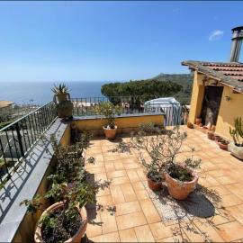 Pupatella House, hotel em Torca