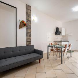 GuestHost - Casa Nameste 5Terre Holiday Apartment, Hotel in Brugnato