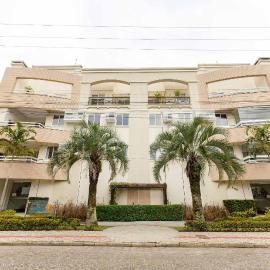 Amplo Apartamento a 200m da Praia de Bombas