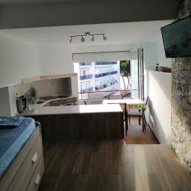 Estudio la Pineda playa, hotel a la Pineda