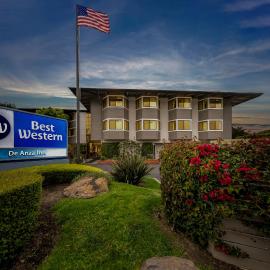 Viesnīca Best Western De Anza Inn Monterejā