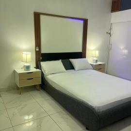 Bello apartamento cerca de Ágora