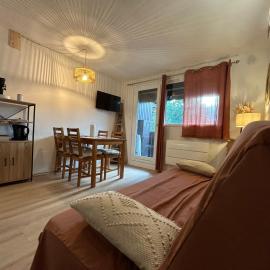 Chalets du Village - Tily Home - Studio centre village, hotel em Villard-de-Lans
