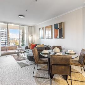 Luxurious Harbour View Apartment in Downtown