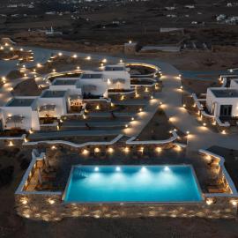 Thronos Suites, hotel Áno Merában