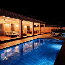 Villa El Rosal del Pozo, hotel a Layos