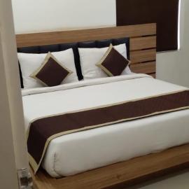 Viesnīca Hotel Hallmark pilsētā Alvara
