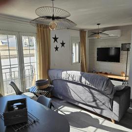 Piso Ana appartement Cosy et moderne, Climatisé été, hiver, hotell i Campillos