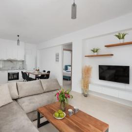G Berdufi 2 bd with parking in Eloúnda
