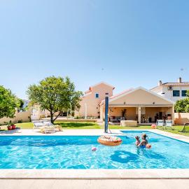 Villa Laranja-Limao, hotell i Azeitao