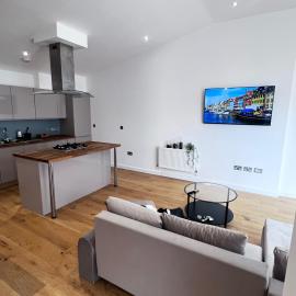 This Stylish Apartment Is Perfect Near Greenwich, hotel i Eltham