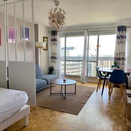 Puteaux, T2 avec Parking près de Paris La Défense by immo kit bnb