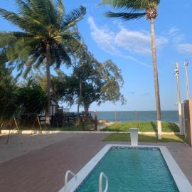 Casa à beira mar com piscina em Itamaracá