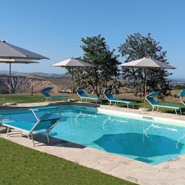 Agriturismo Isola Dei Calanchi - Guest House