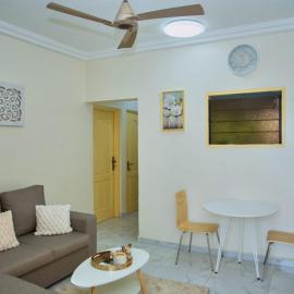 BH Apartment, hotell i Kasoa