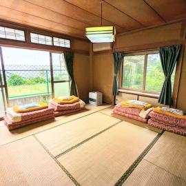 A traditional Japanese house located at the foot of the Northern Alps One Little Sheep's House