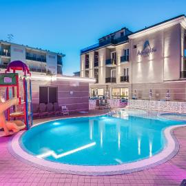 Adriatico Family Village، فندق في غاتيو أ ماري