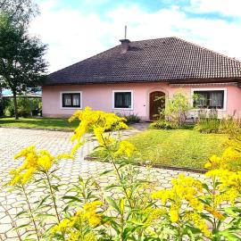 Bungalow & Apartments "Am Deber" Velden - Augsdorf, hotel u gradu Felden am Verterze