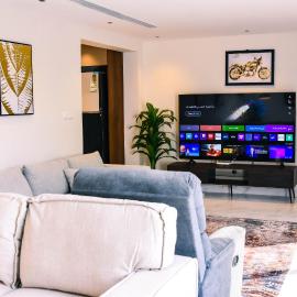 Neem Luxury Apartment C, hotel in Al Fanātīr