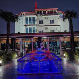Hotel Bardhi, hotelli kohteessa Stalin
