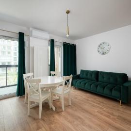 Bemowo Narwik Deluxe Studio by BookingHost