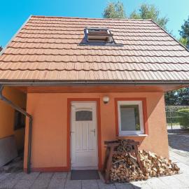 Central Brežice Chalet & Parking، فندق في برجيتسي