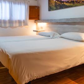 Hostal Casa Palmira、エスポットのホテル