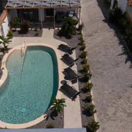 Centro Stone House, готель у місті Толо