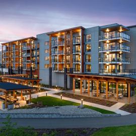 Naturally Pacific Resort, ξενοδοχείο σε Campbell River