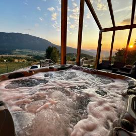 Vlasic Odmor - Villa Biser & spa、ヴラシチのホテル