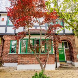 Spacious 4Bed House in London-20 mins to Central