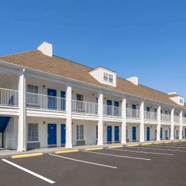 Baymont by Wyndham Brunswick GA, ξενοδοχείο σε Brunswick