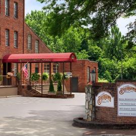 Viesnīca The Historic Brookstown Inn, Trademark Collection by Wyndham pilsētā Vinstona–Seilema