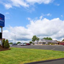 Baymont Inn and Suites by Wyndham Farmington, MO, hotel in Farmington