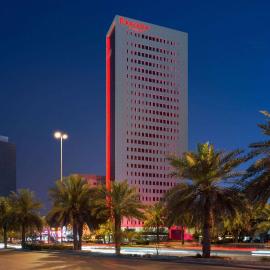 리야드에 위치한 호텔 Ramada by Wyndham Riyadh King Fahd Road