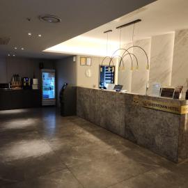 Queentown hotel, hotel di Goyang