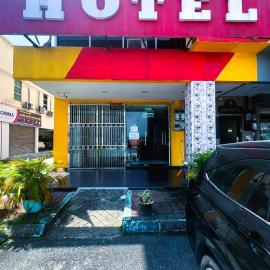 Seri Rawang Hotel، فندق في راوانغ