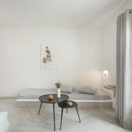 Irini's Poiēma, hotel i Lefkes