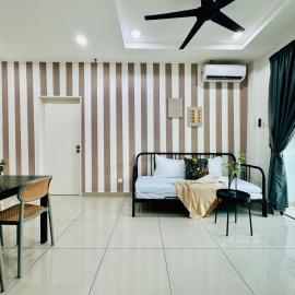 The Sun 1 or 3BR Bayan Lepas 4 to 10 pax WL