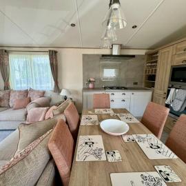 Wine Down Retreat - free Hoburne Passes included