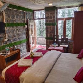 Cholai Resorts & Hotels