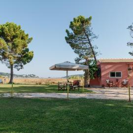 Little house in the prairie, Hotel in Corfu