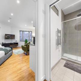 Stylish Studio in Staines, hotel a Staines upon Thames