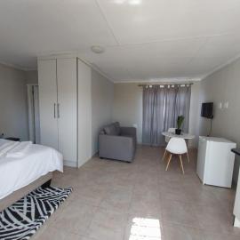 khutsong Apartments